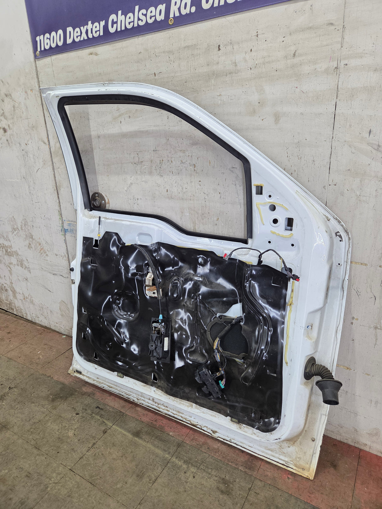 2009-2014 Ford F150 LH Driver Side Front Door