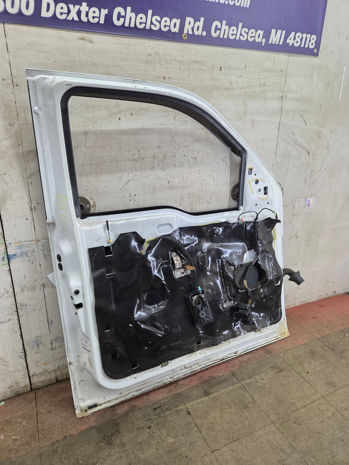 2009-2014 Ford F150 LH Driver Side Front Door