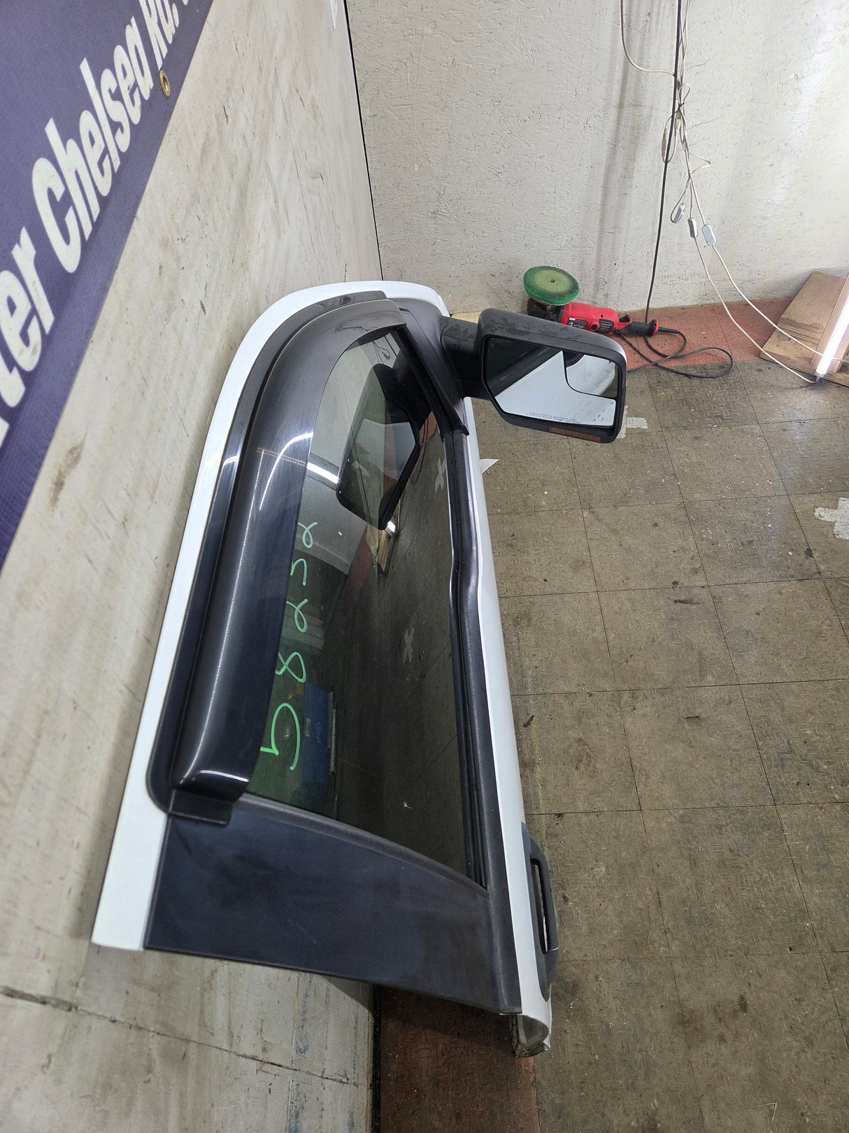 2009-2014 Ford F150 RH Passenger Side Front Door
