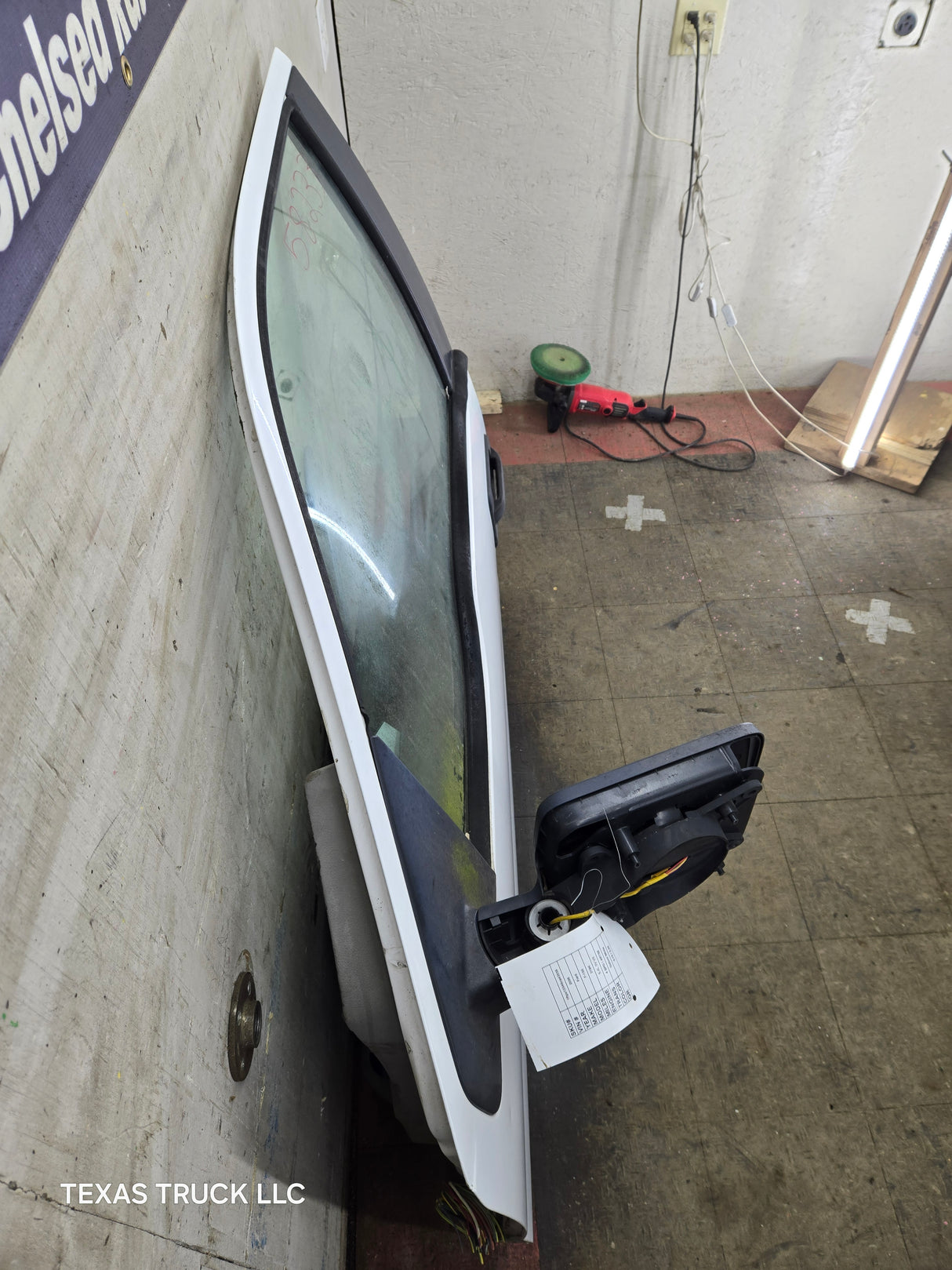 2004-2008 Ford F150 Driver Side Extended/Regular Cab Front Door LH