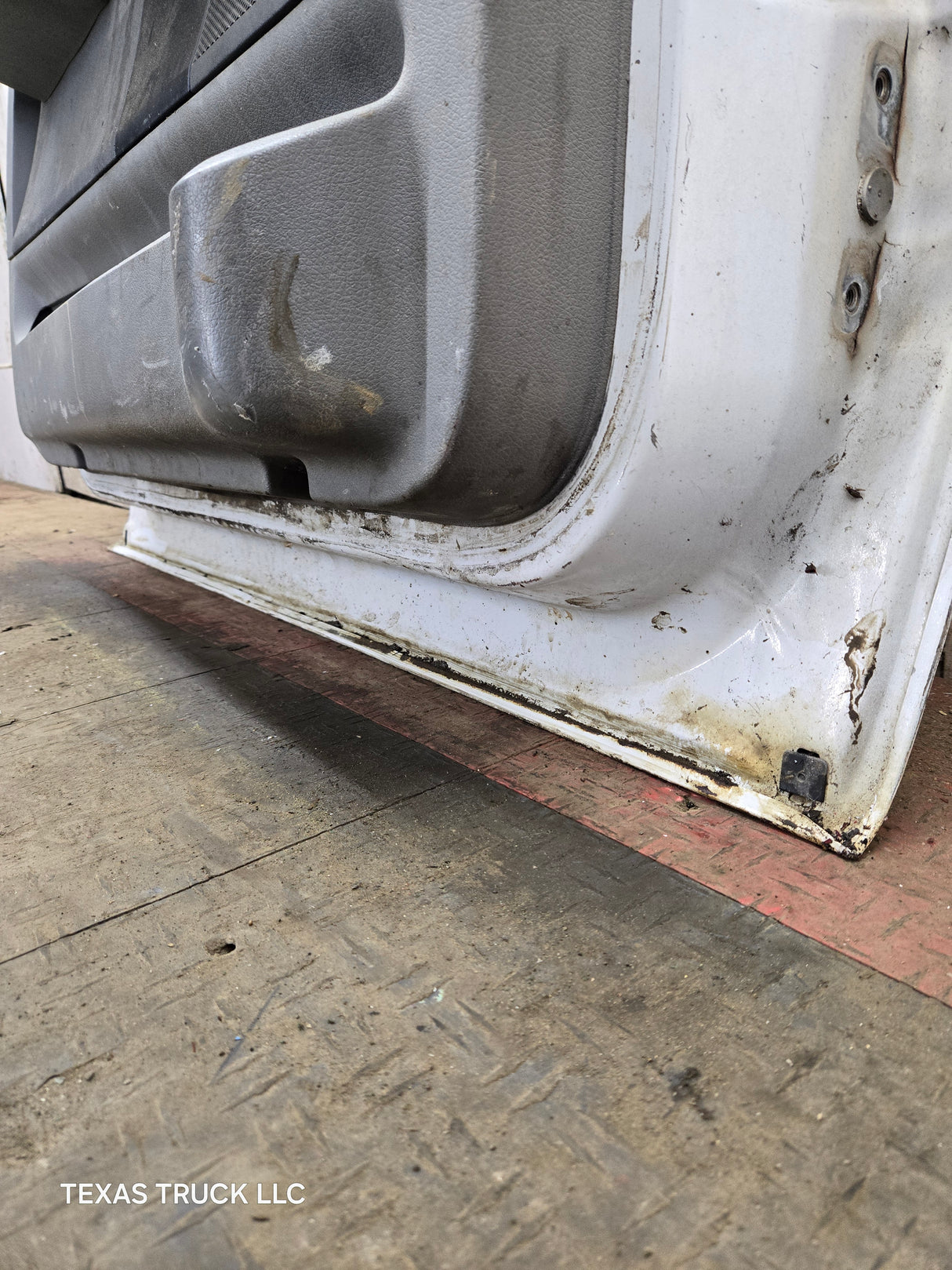 2004-2008 Ford F150 Driver Side Extended/Regular Cab Front Door LH