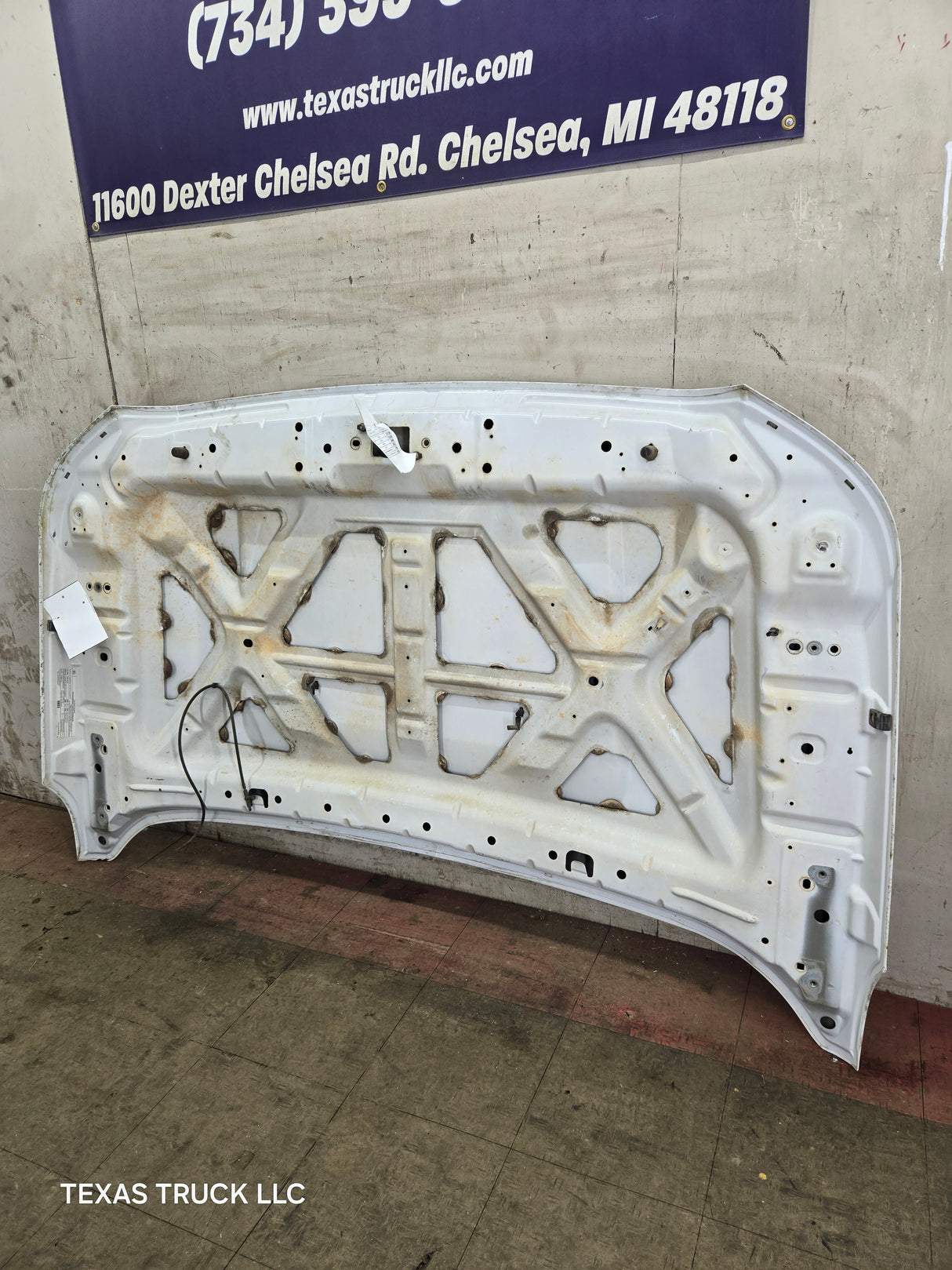 2011-2016 Ford Super Duty Hood F250 F350 F450 F550 - White