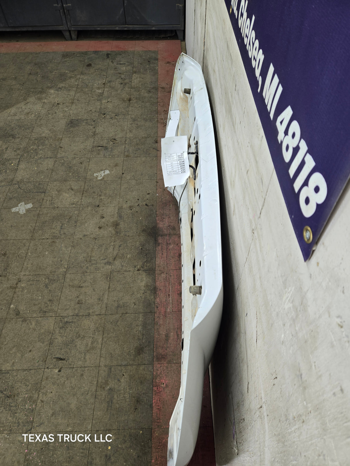 2011-2016 Ford Super Duty Hood F250 F350 F450 F550 - White