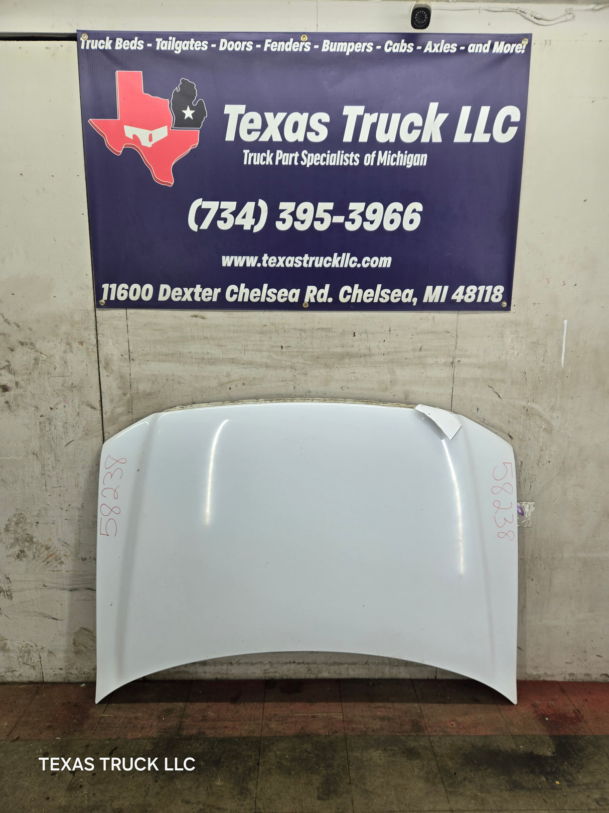 2004-2008 Ford F150 Hood