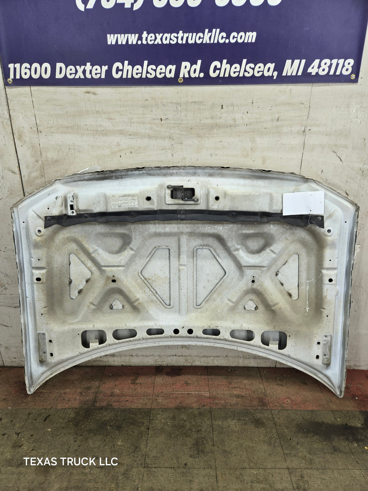 2004-2008 Ford F150 Hood