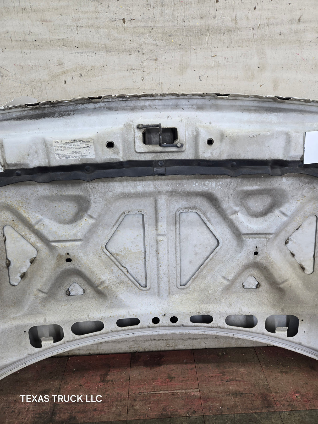 2004-2008 Ford F150 Hood