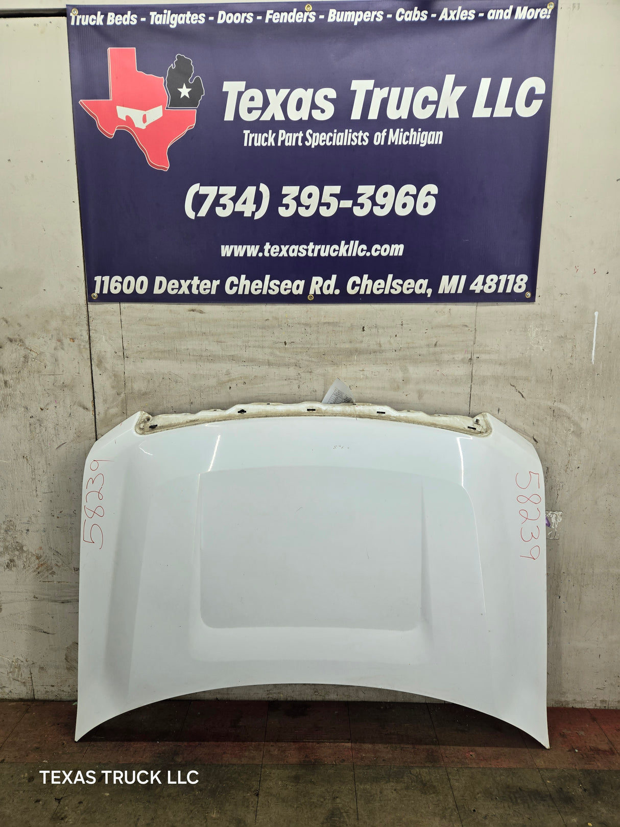 2009-2014 Ford F150 Hood