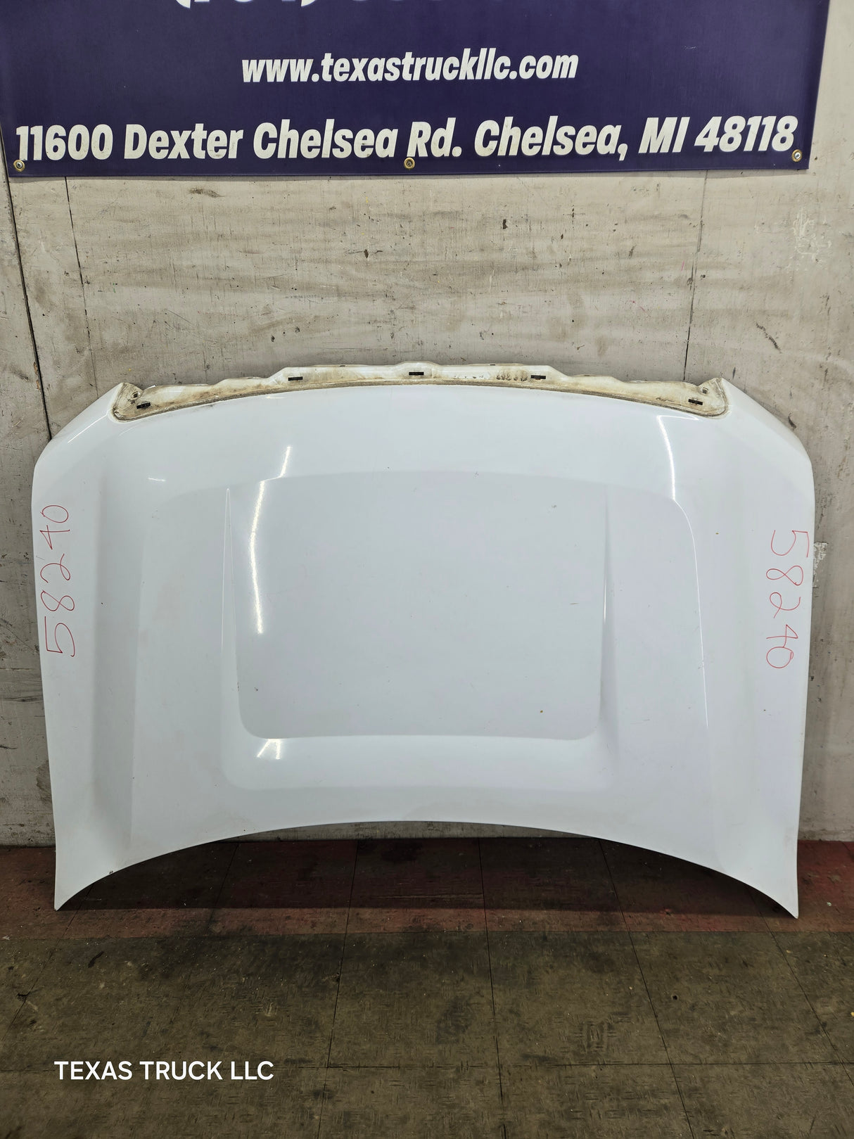 2009-2014 Ford F150 Hood