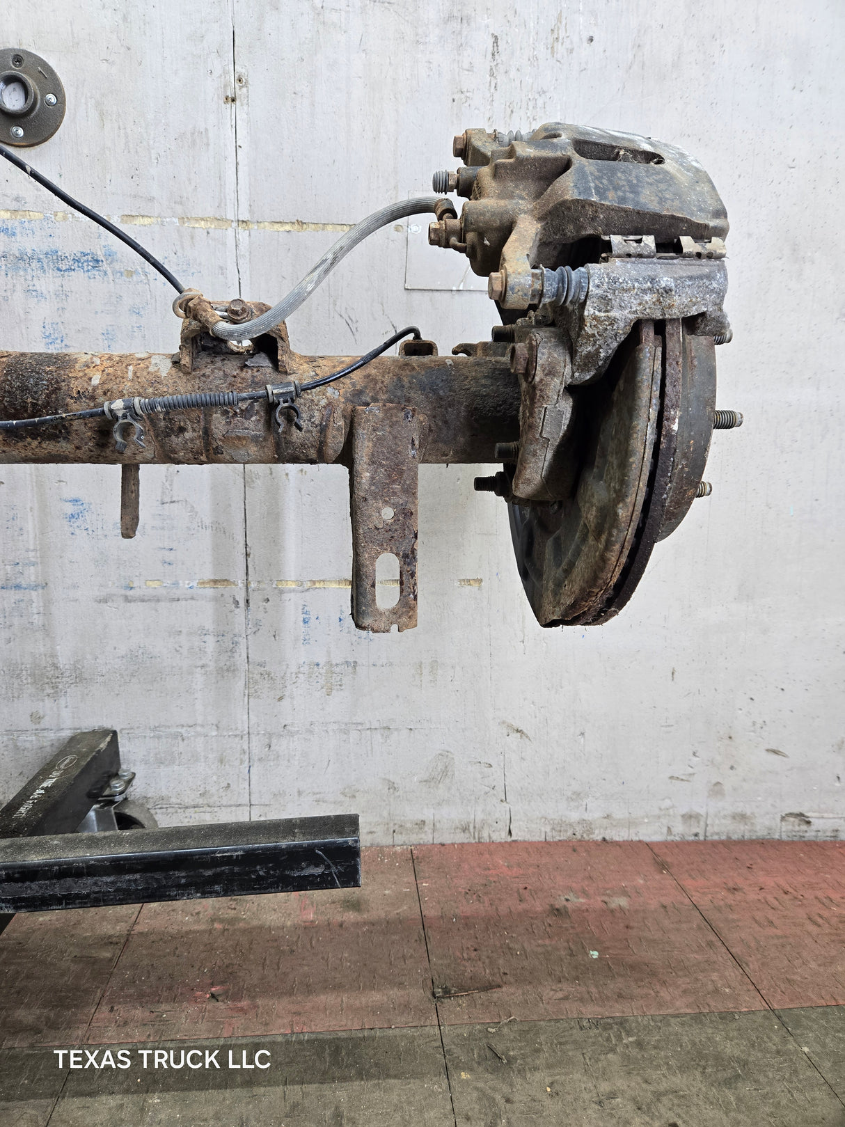2012-2014 Ford F150 9.75" Rear Axle 3.55 Gear Ratio Limited Slip