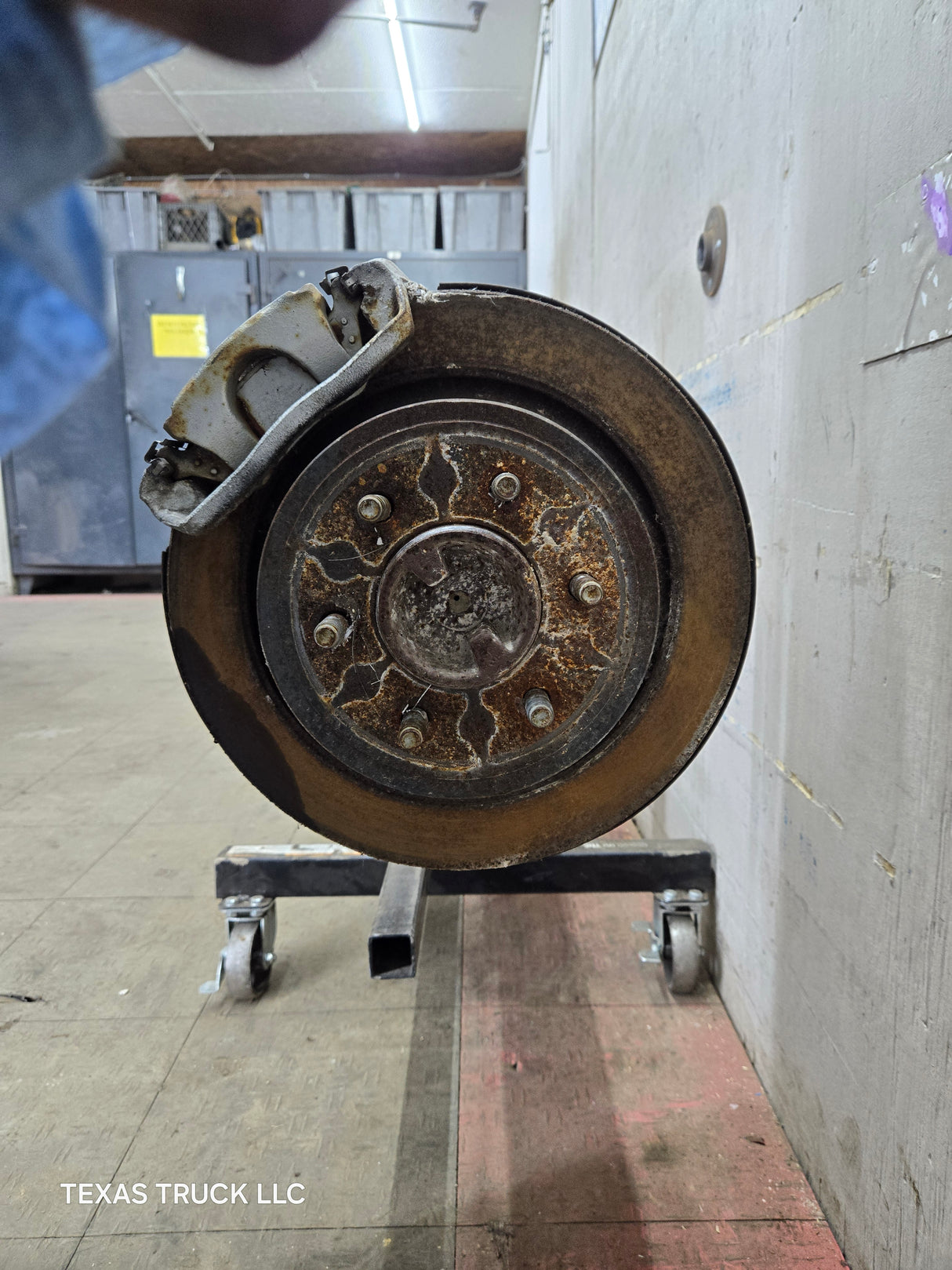 2012-2014 Ford F150 9.75" Rear Axle 3.55 Gear Ratio Limited Slip