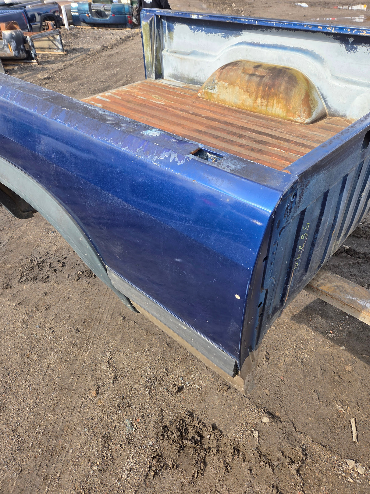 1994-1996 Dodge Dakota 2nd Gen 6' 6" Short Truck Bed