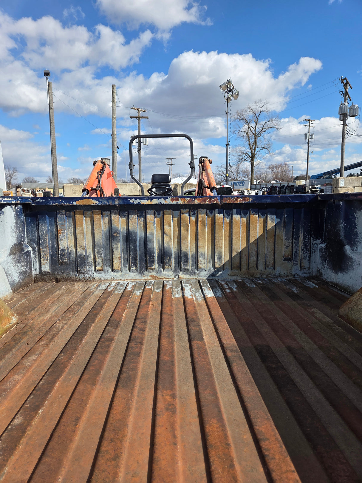 1994-1996 Dodge Dakota 2nd Gen 6' 6" Short Truck Bed