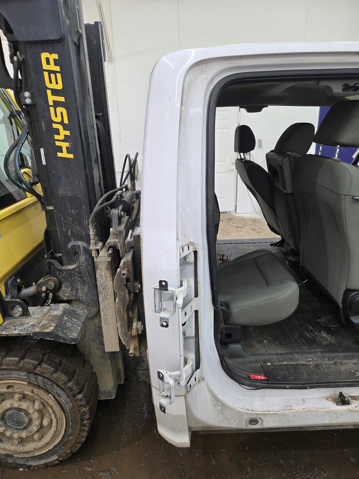 2015-2020 Ford F150 4 Door Extended Super Cab - Oxford White