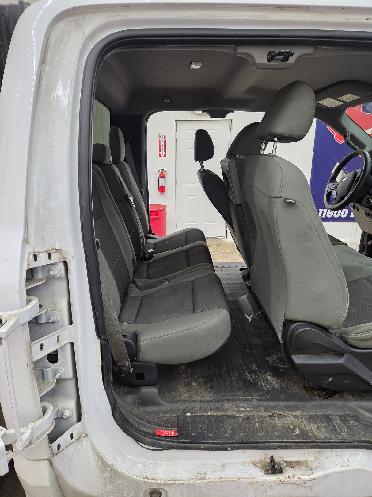 2015-2020 Ford F150 4 Door Extended Super Cab - Oxford White
