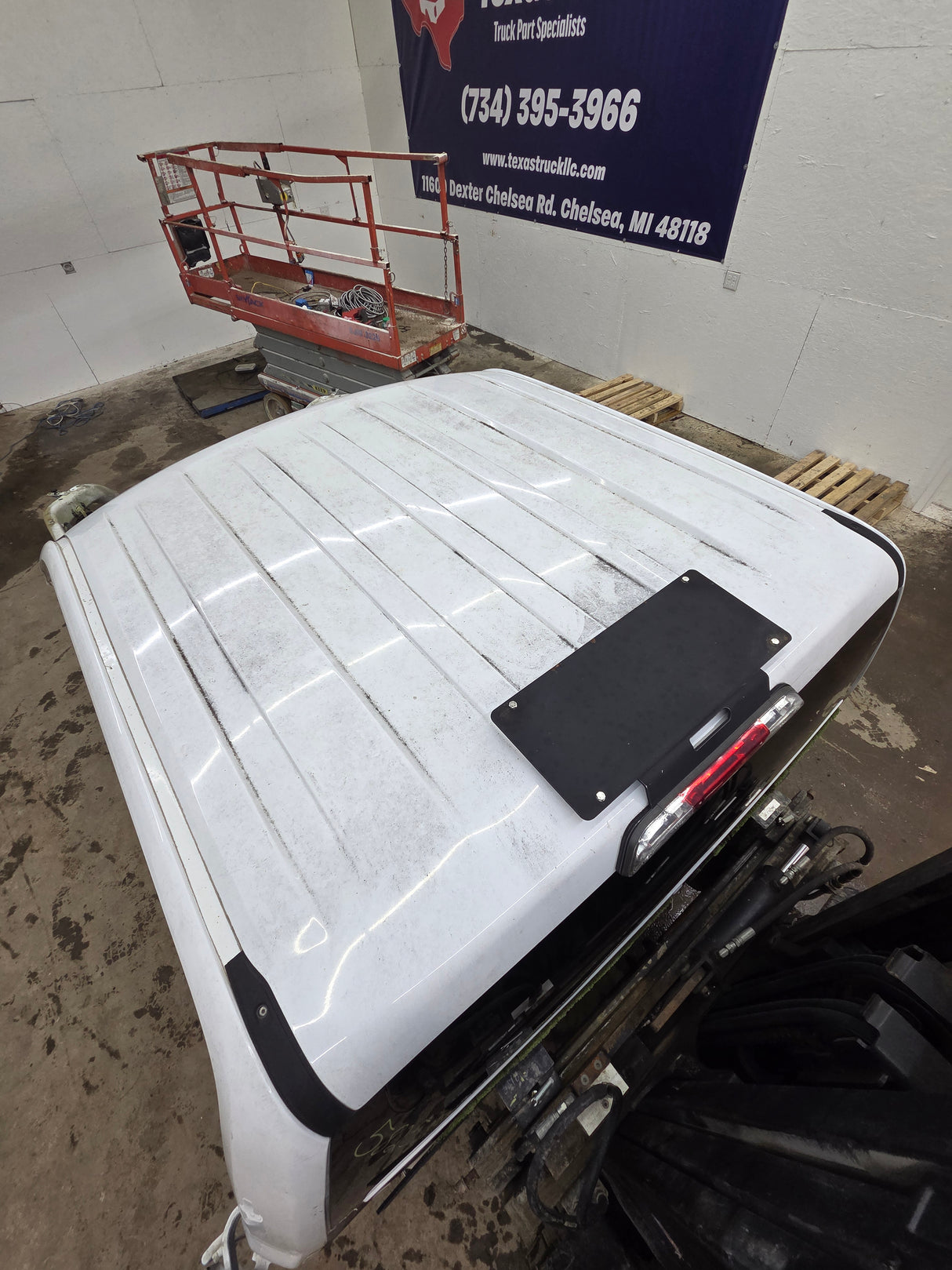 2015-2020 Ford F150 4 Door Extended Super Cab - Oxford White