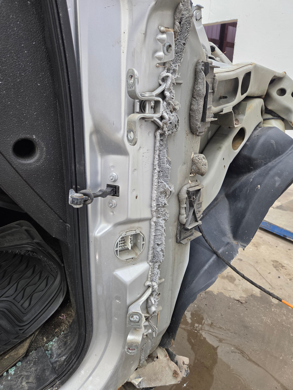 2009-2014 Ford F150 4 door Crew Cab Truck Cab