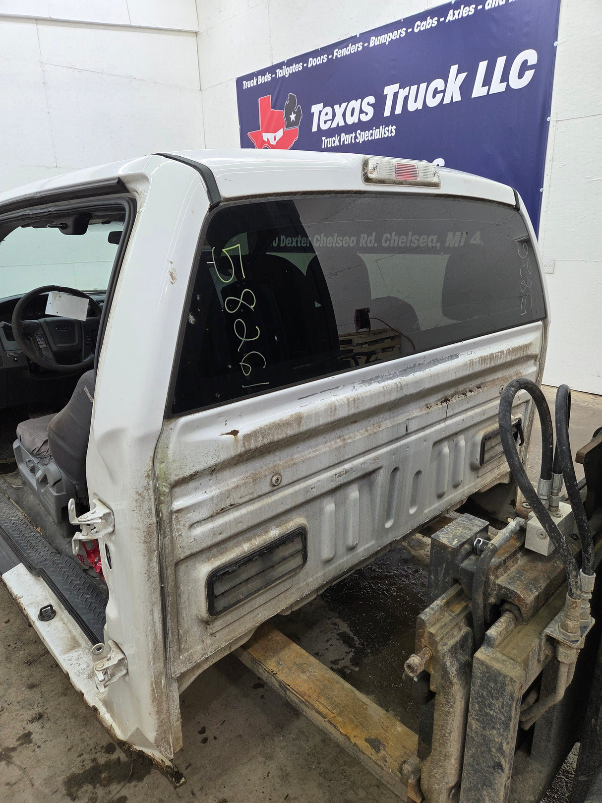 2009-2014 Ford F150 Extended Cab 4 Door Truck Cab