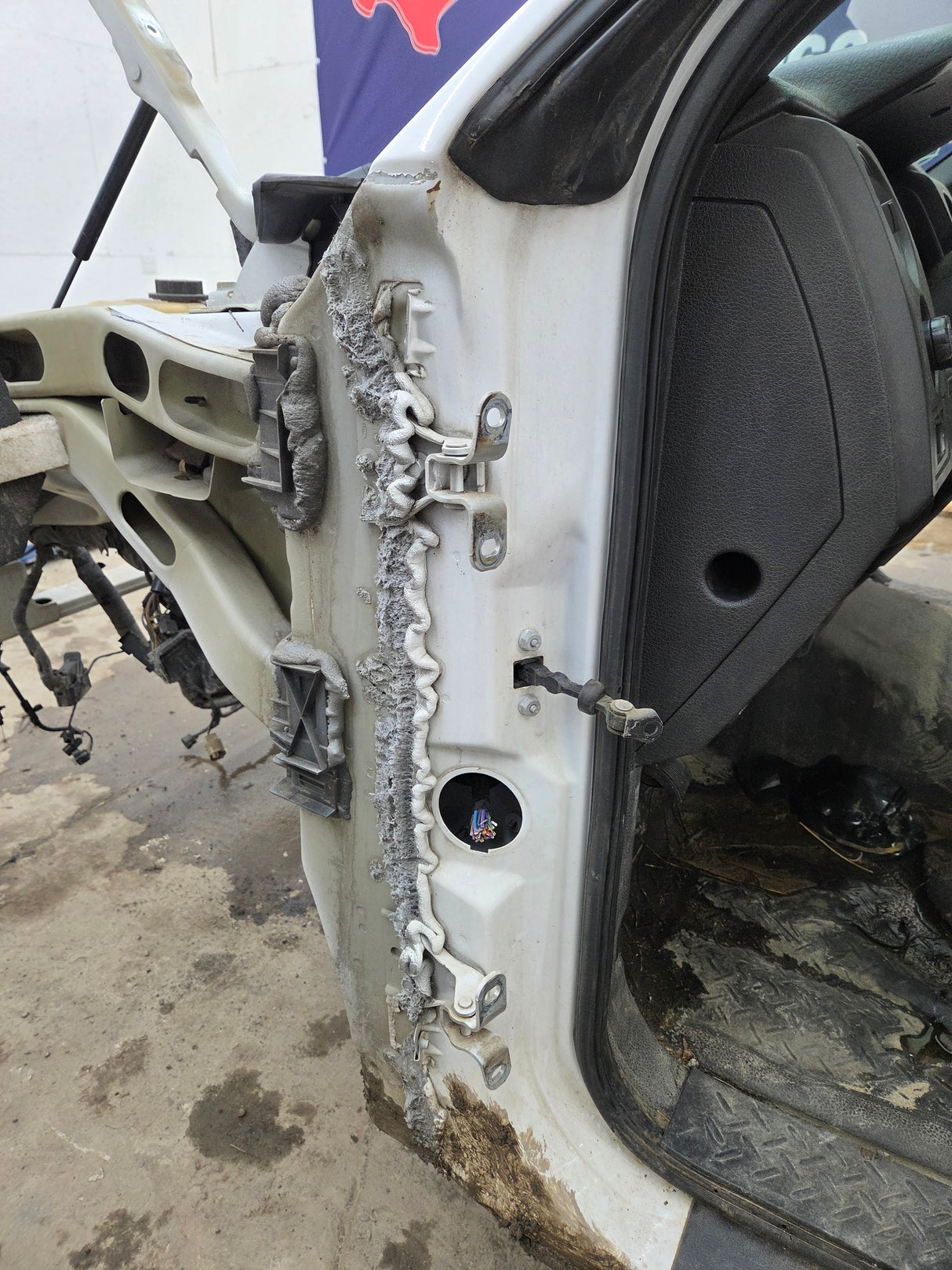 2009-2014 Ford F150 Extended Cab 4 Door Truck Cab