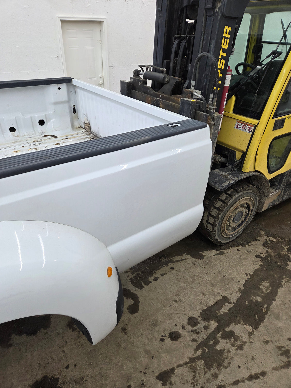 2011-2016 Ford F330 F450 F550 Super Duty 8' Dually Truck Bed