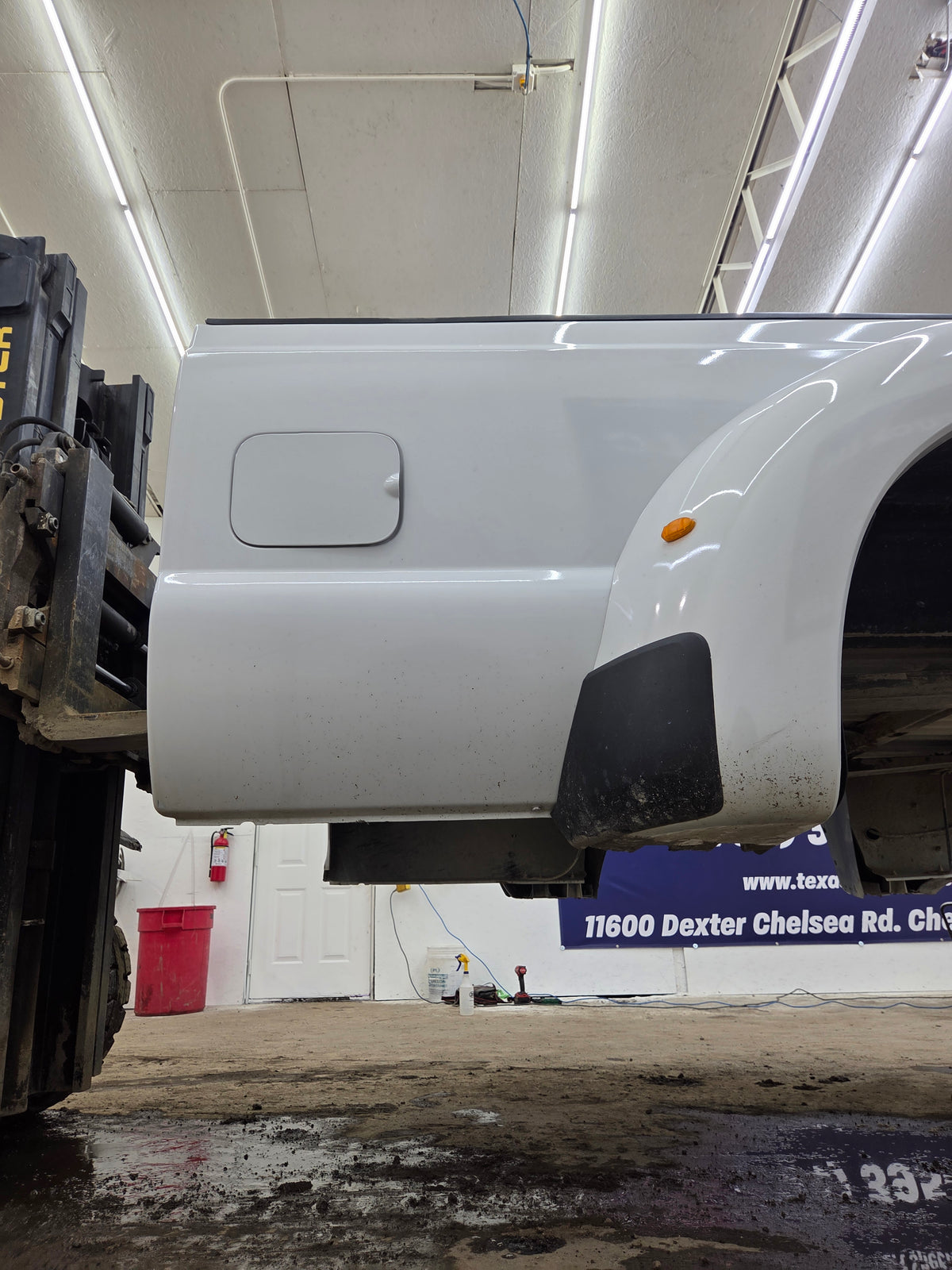 2011-2016 Ford F330 F450 F550 Super Duty 8' Dually Truck Bed