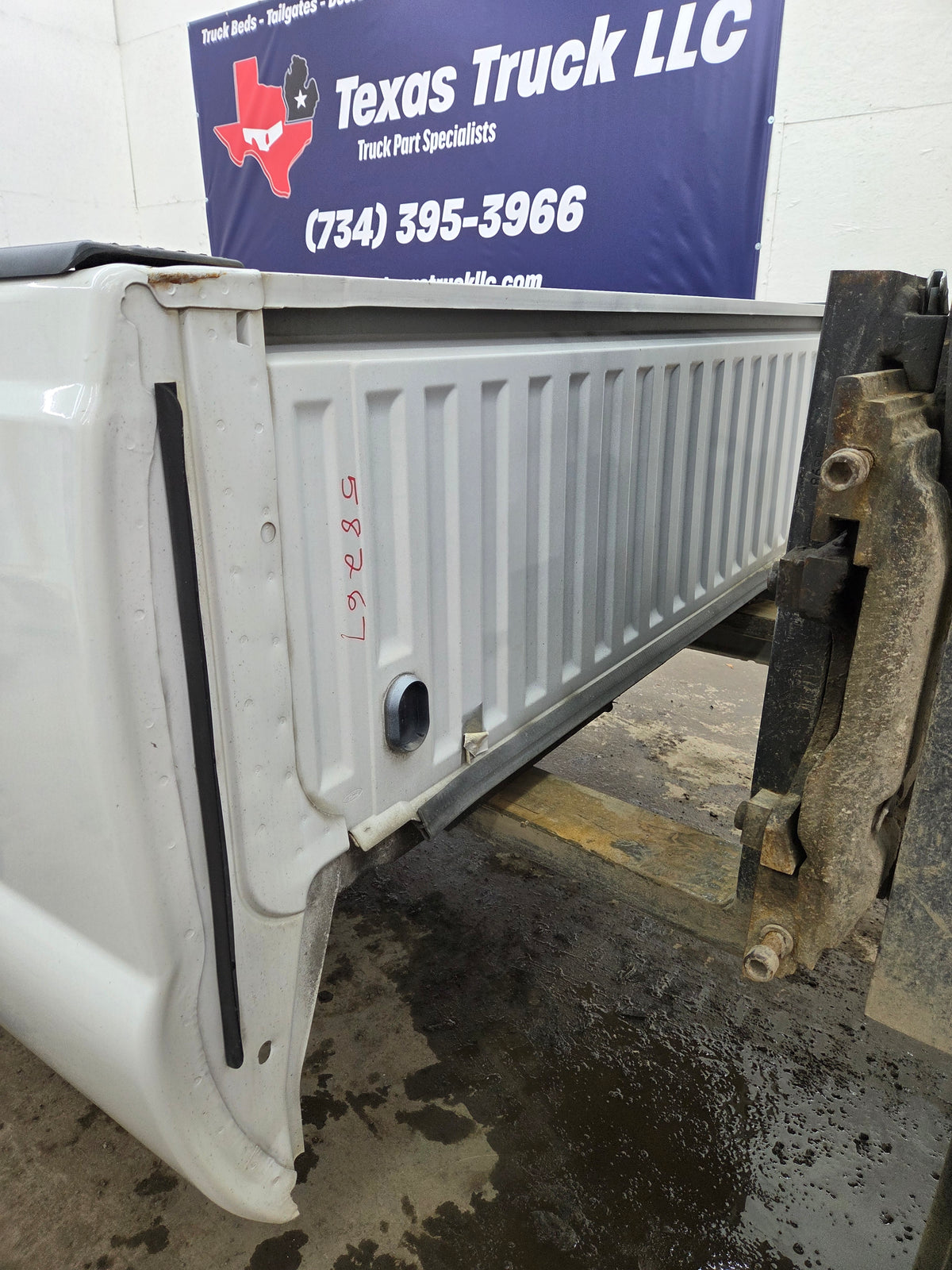 2011-2016 Ford F330 F450 F550 Super Duty 8' Dually Truck Bed