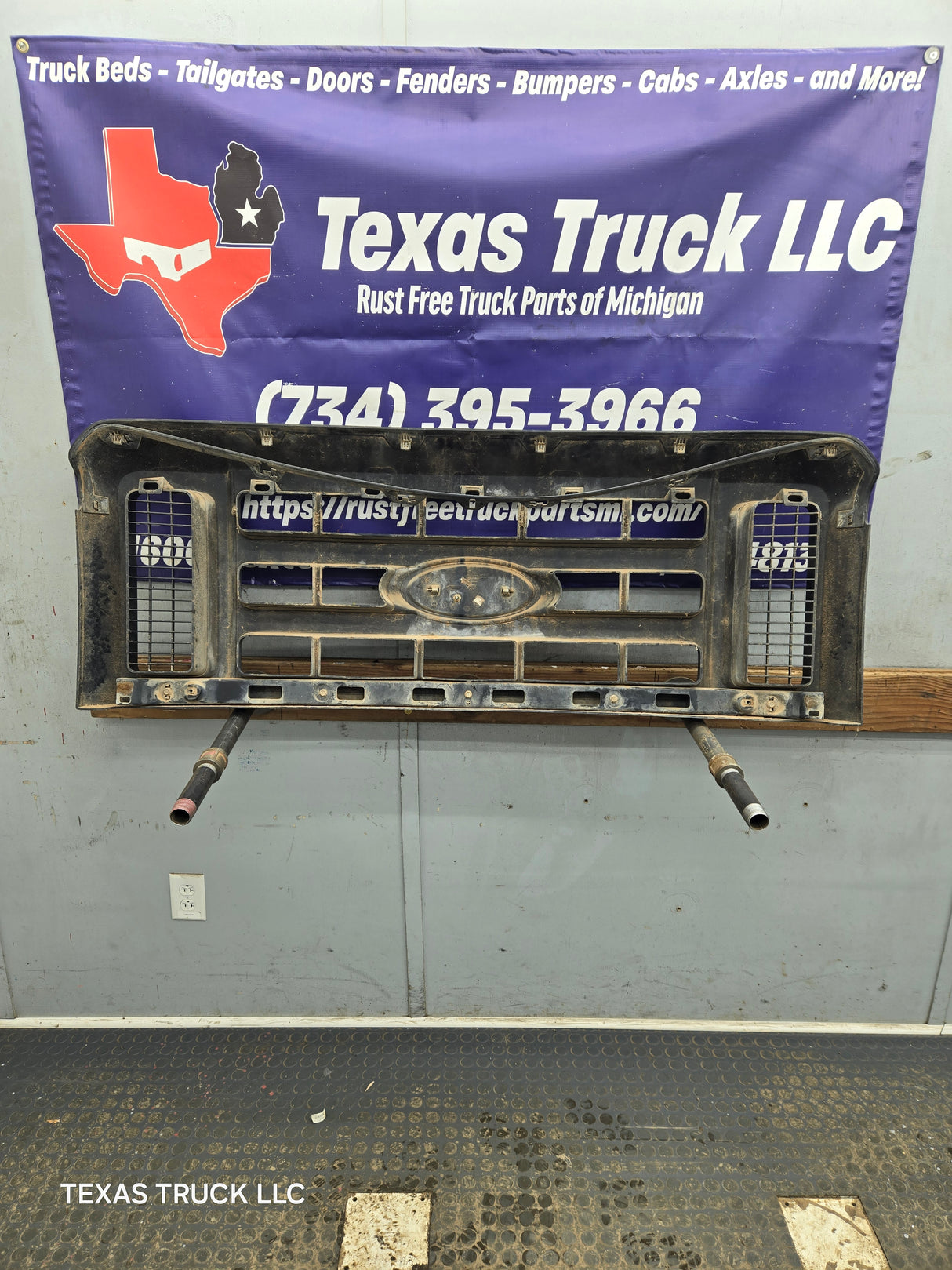 2008-2010 Ford Super Duty F250 F350 F450 F550 Grill Surround