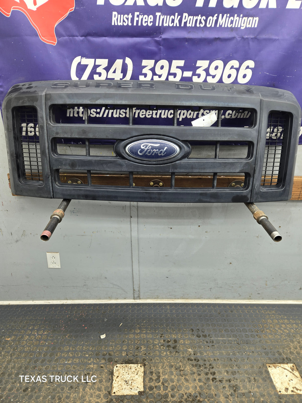 2008-2010 Ford Super Duty F250 F350 F450 F550 Grill Surround
