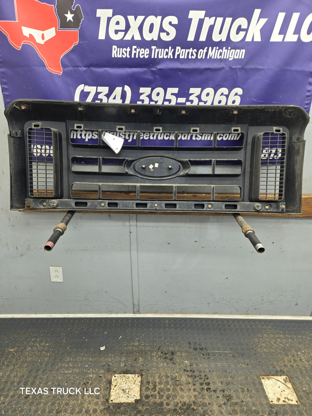 2008-2010 Ford Super Duty F250 F350 F450 F550 Grill Surround