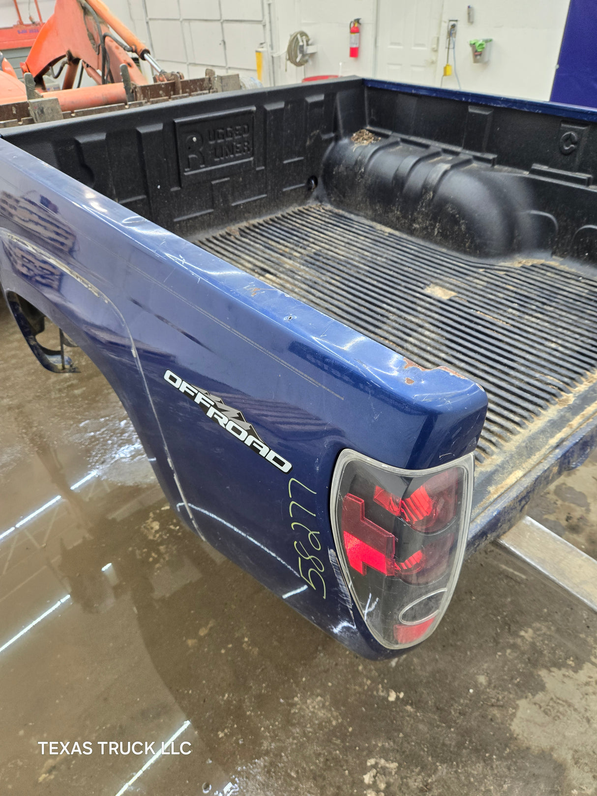 2004-2012 Chevrolet Colorado/ GMC Canyon Crew Cab Short Truck Bed