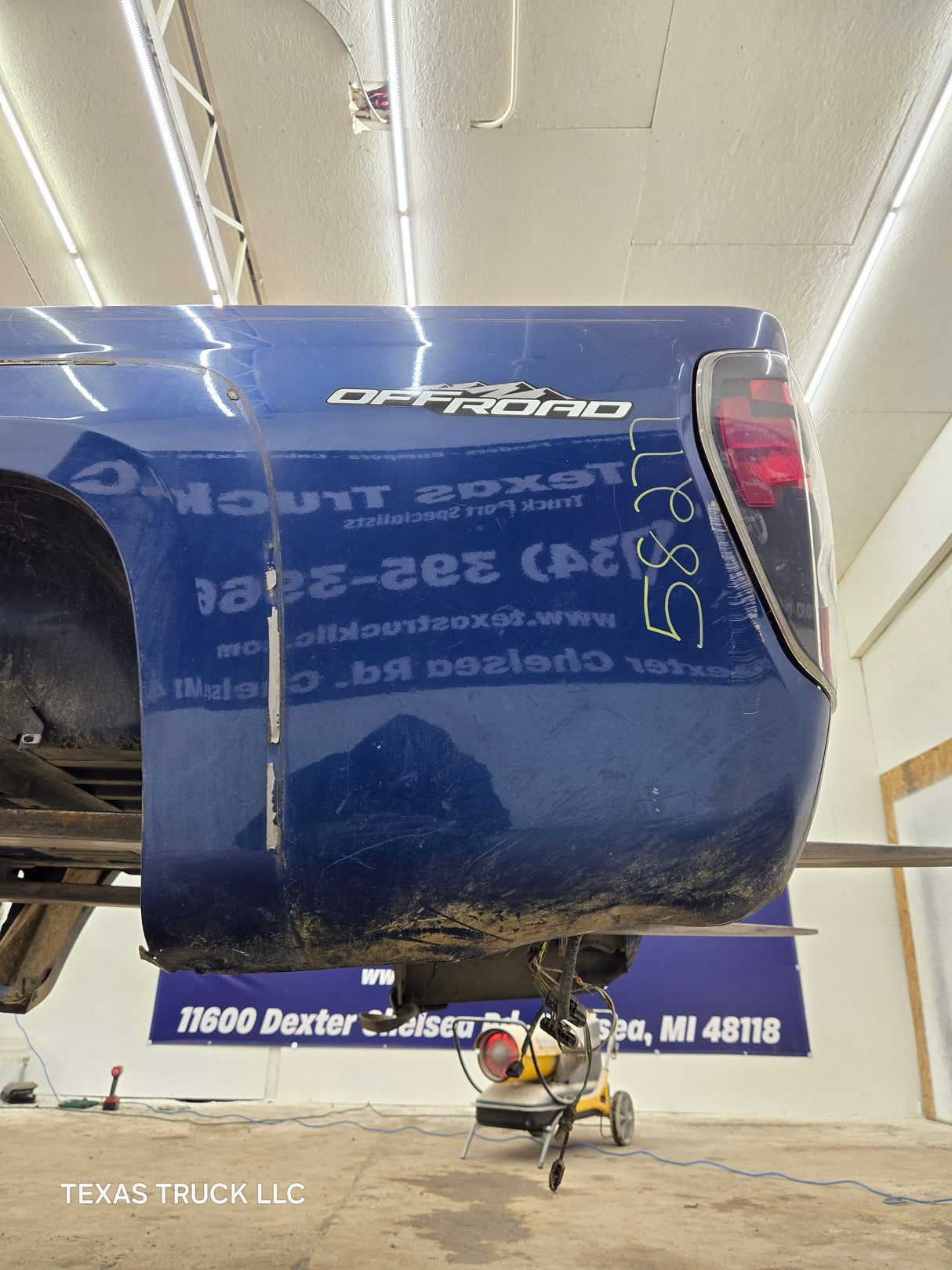 2004-2012 Chevrolet Colorado/ GMC Canyon Crew Cab Short Truck Bed
