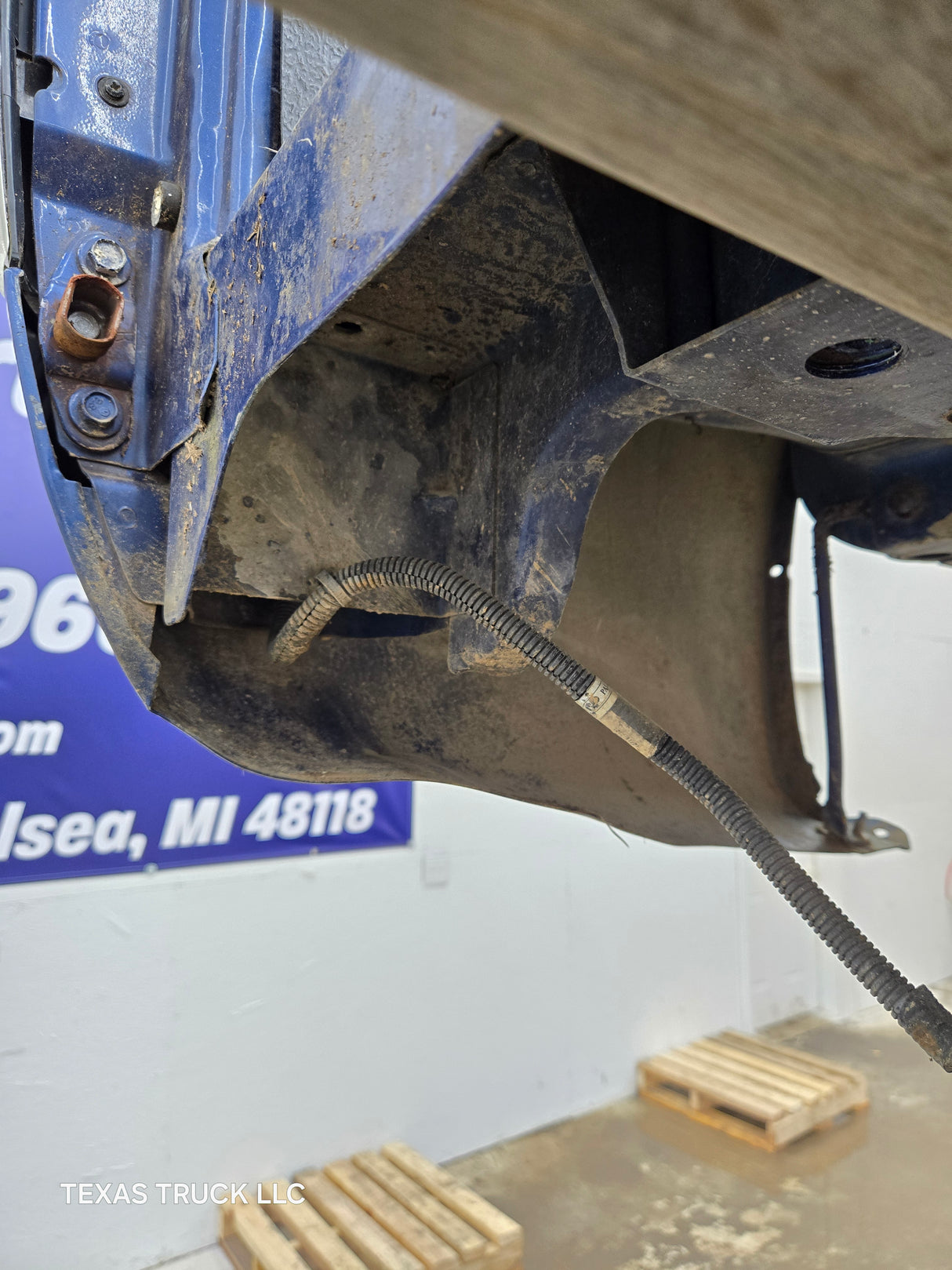 2004-2012 Chevrolet Colorado/ GMC Canyon Crew Cab Short Truck Bed