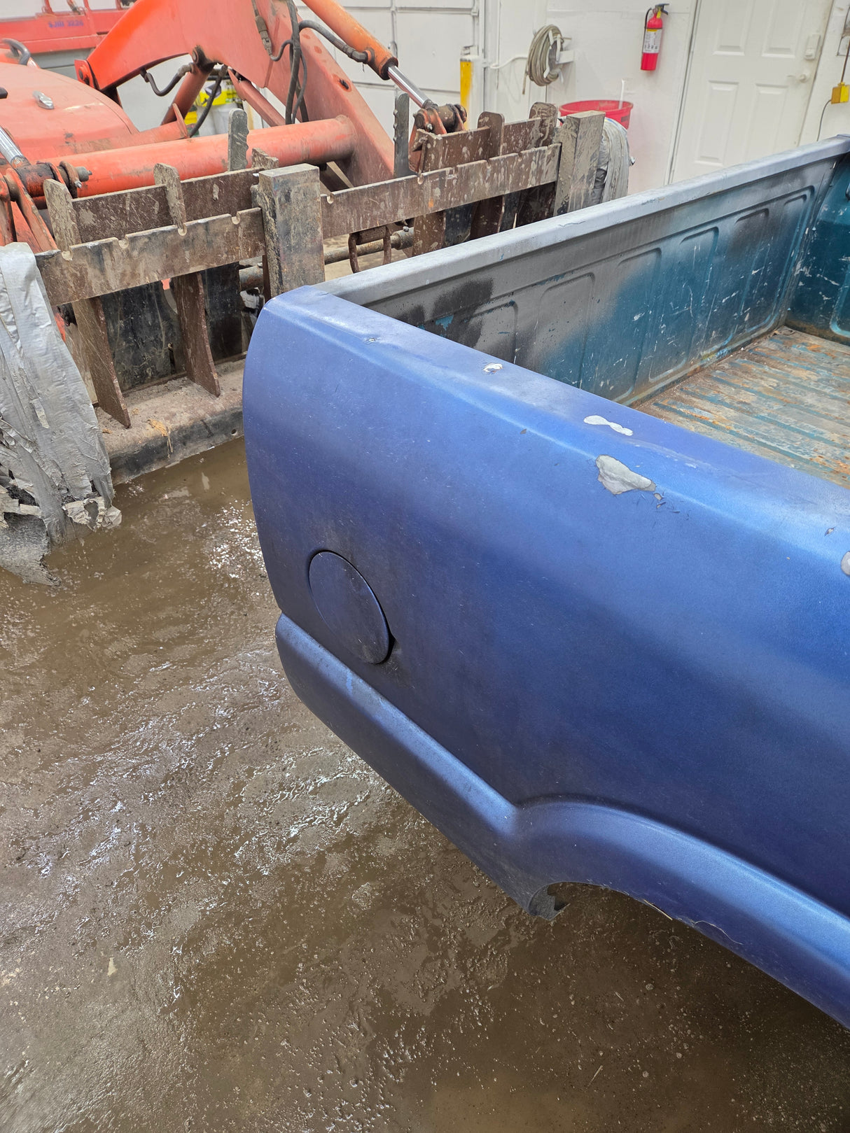 1994-2004 Chevrolet S10 GMC Sonoma 6' Short Truck Bed
