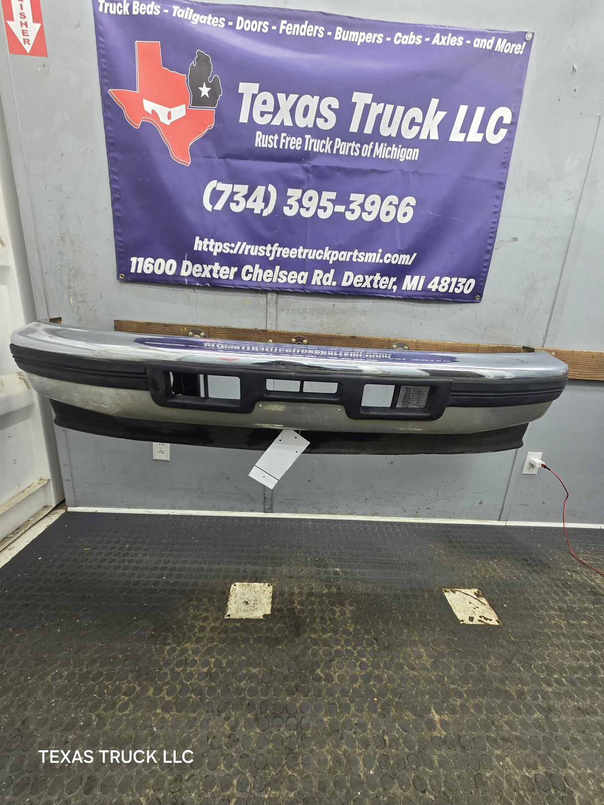 1992-1997 Ford F Series F250 F350 F450 F550 Front Bumper