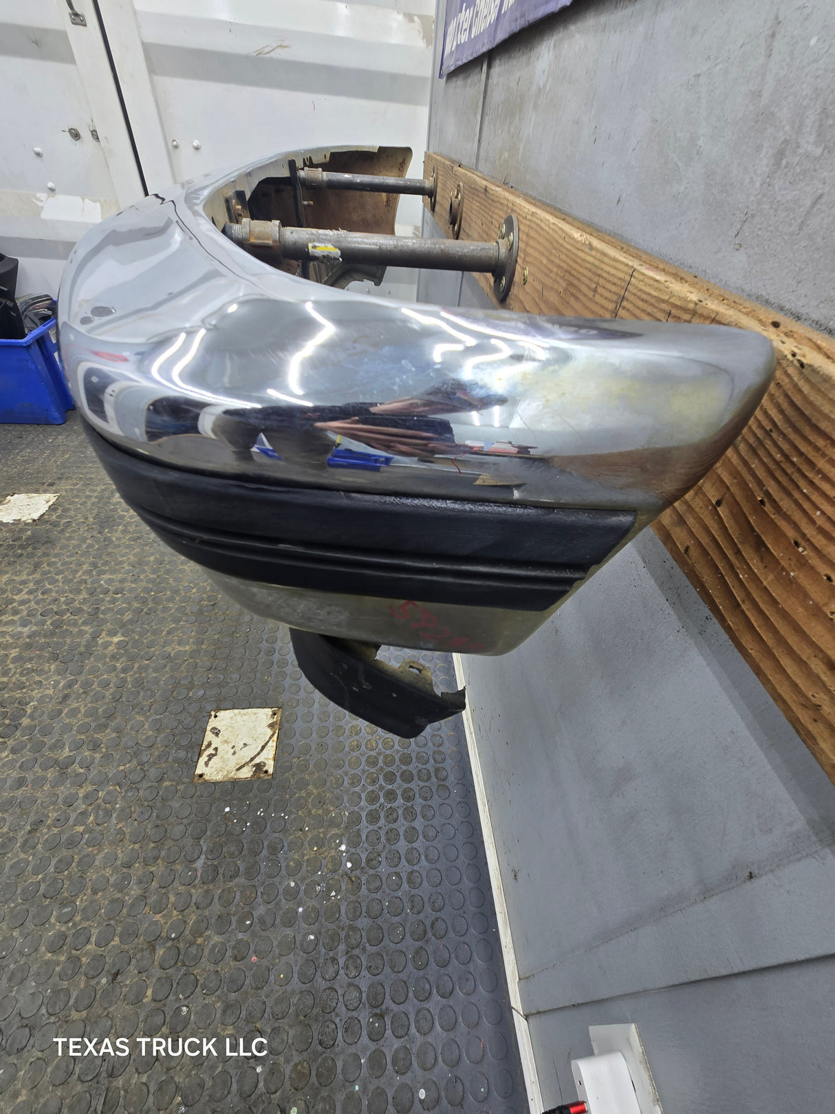 1992-1997 Ford F Series F250 F350 F450 F550 Front Bumper