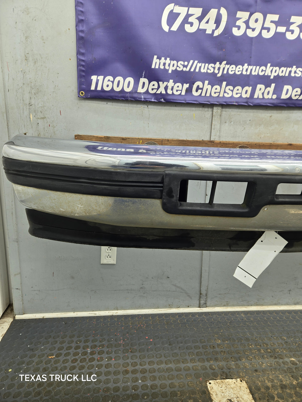 1992-1997 Ford F Series F250 F350 F450 F550 Front Bumper