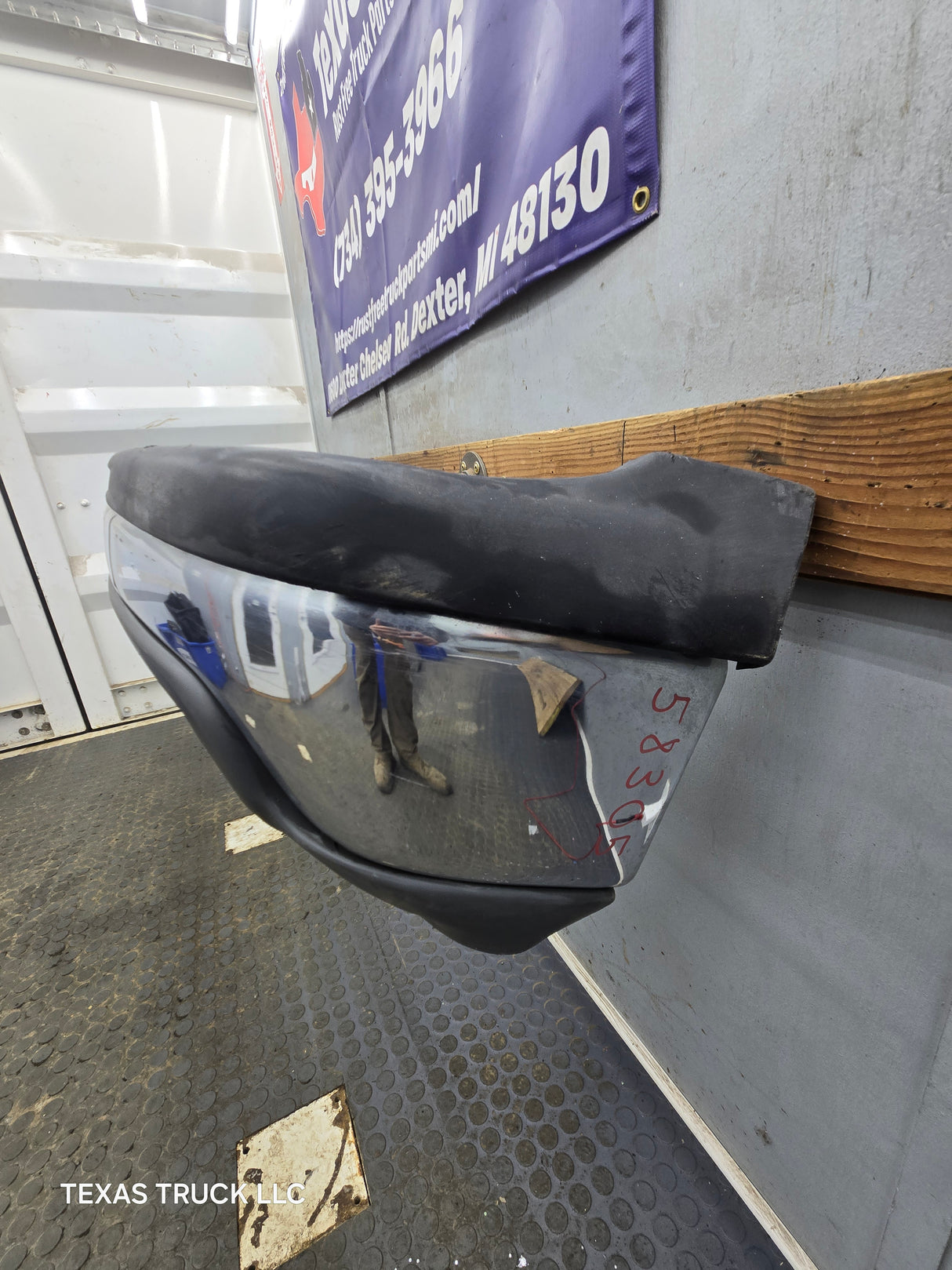1999-2002 Chevrolet Silverado 1500 Front Bumper - Chrome