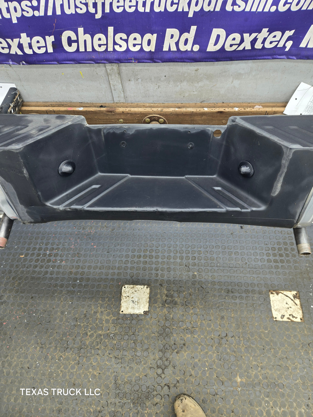 2008-2016 Ford Super Duty F250 F350 F450 F550 Rear Bumper