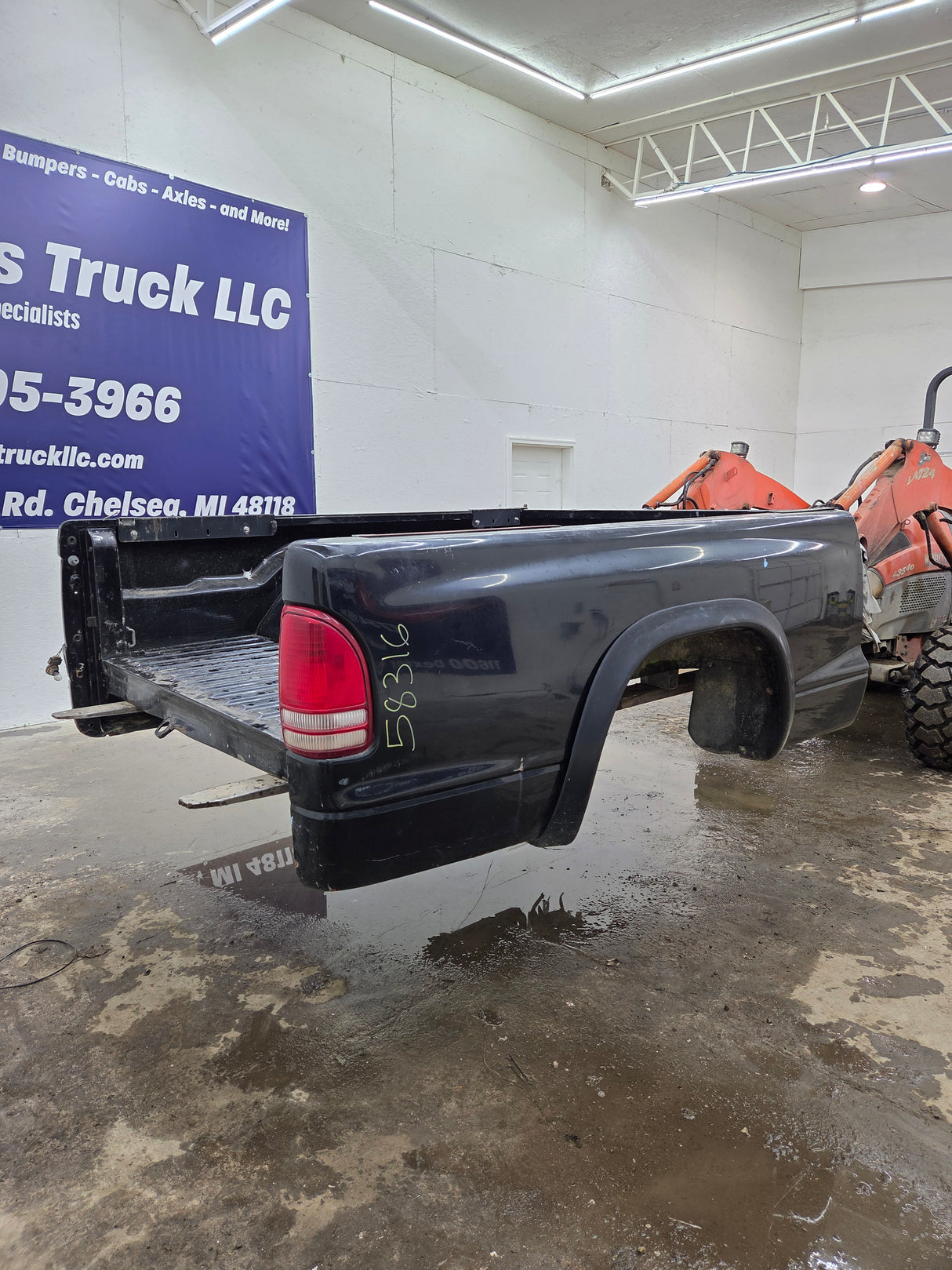 1997-2004 Dodge Dakota 2nd Gen Long Bed