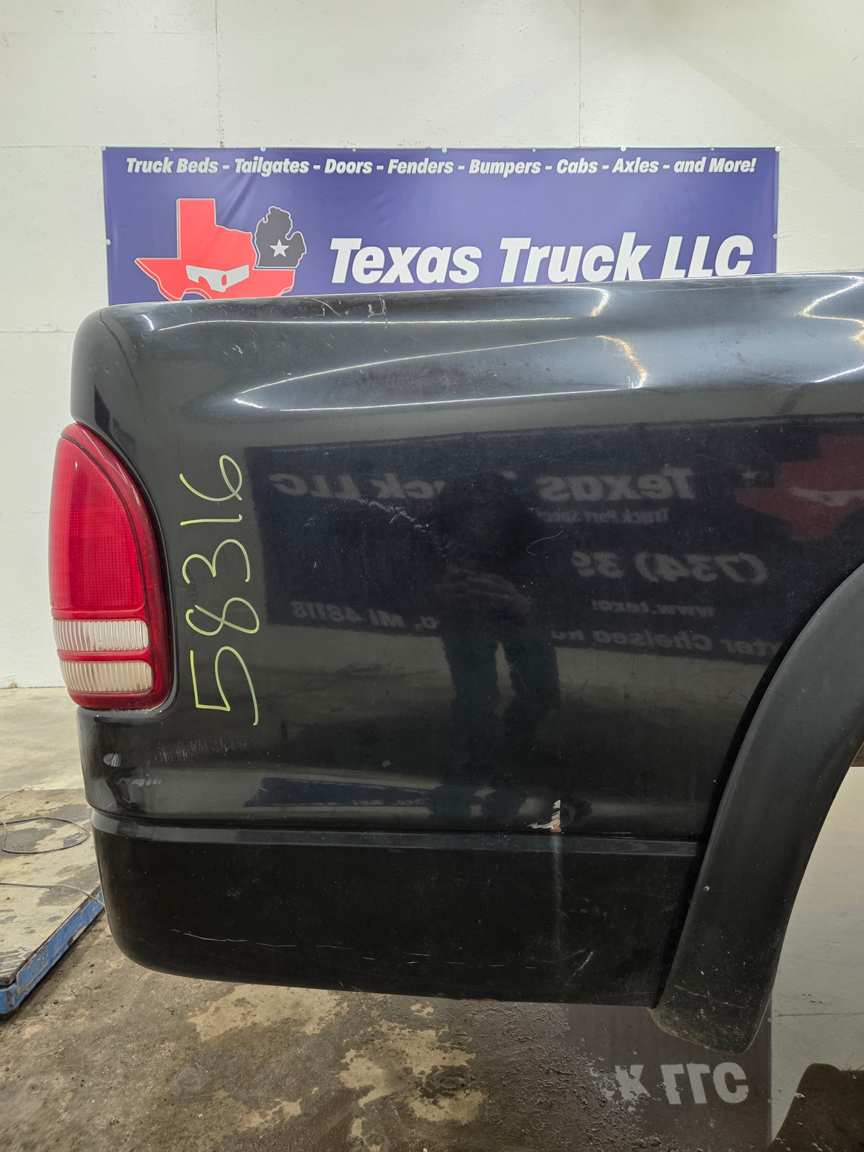 1997-2004 Dodge Dakota 2nd Gen Long Bed