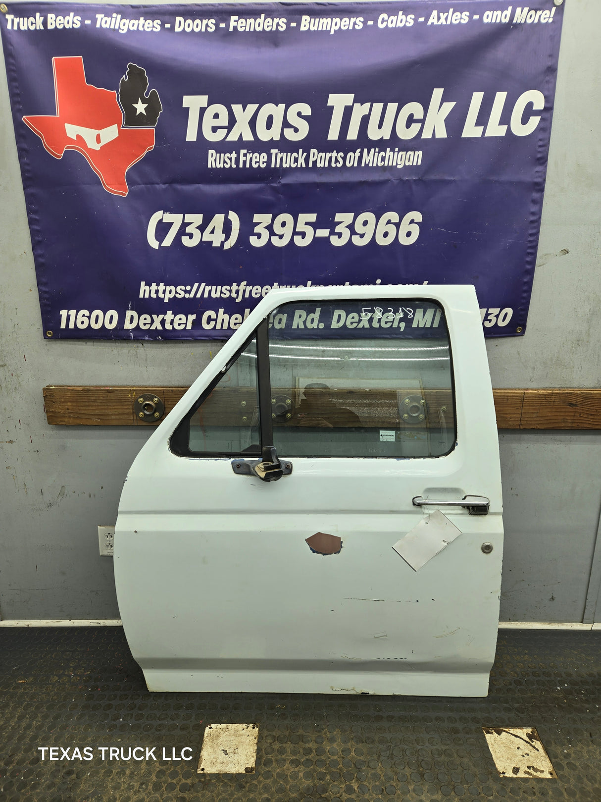 1980-1991 Ford F Series F250 F350 F450 F550 LH Driver Side Front Door