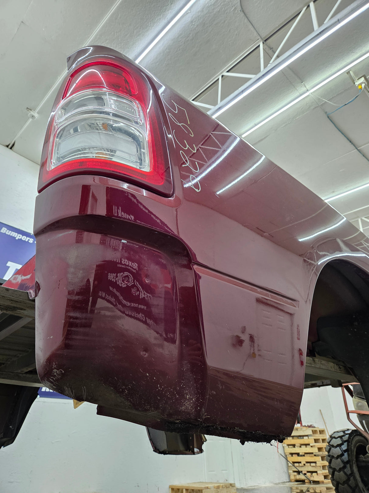 2009-2018 Dodge Ram 4th Gen 1500 2500 3500 6' 4" Short Truck Bed