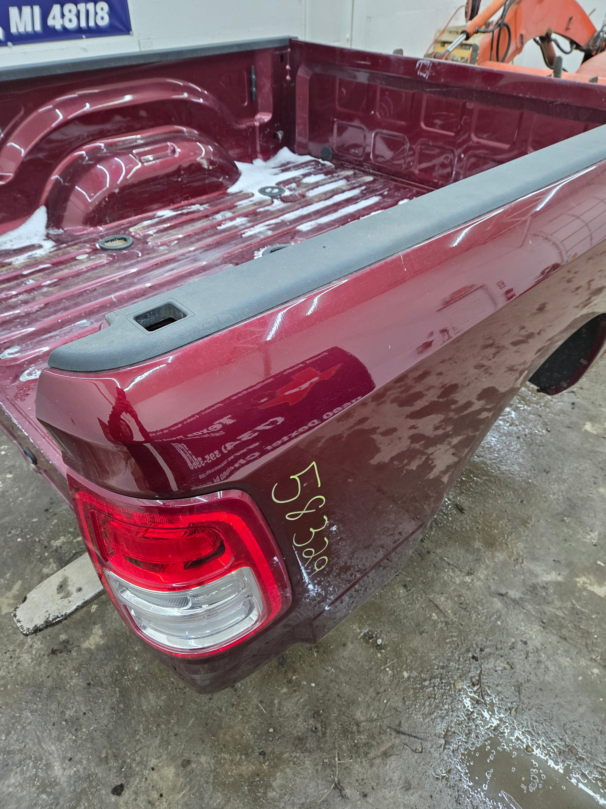 2009-2018 Dodge Ram 4th Gen 1500 2500 3500 6' 4" Short Truck Bed