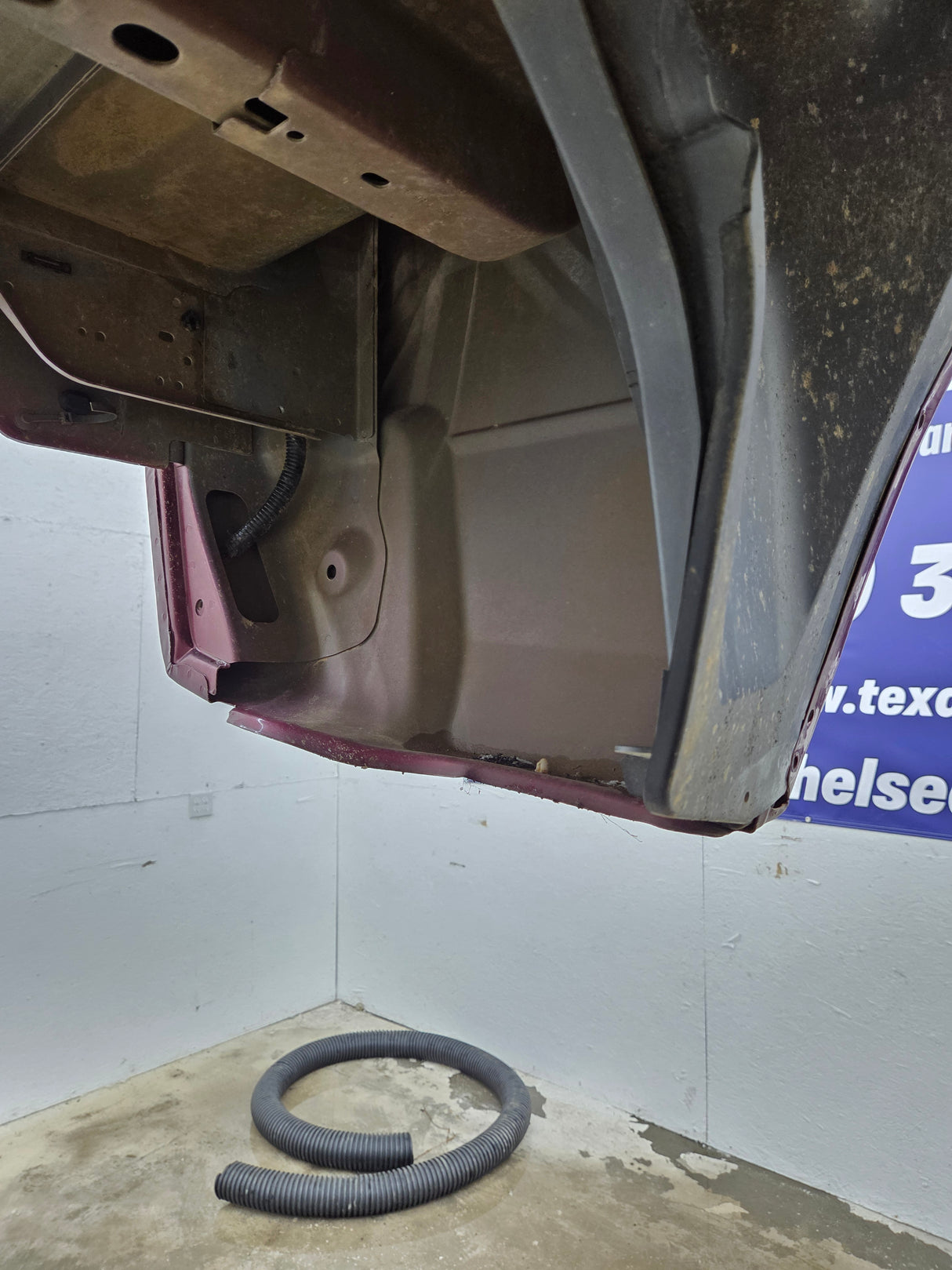 2009-2018 Dodge Ram 4th Gen 1500 2500 3500 6' 4" Short Truck Bed