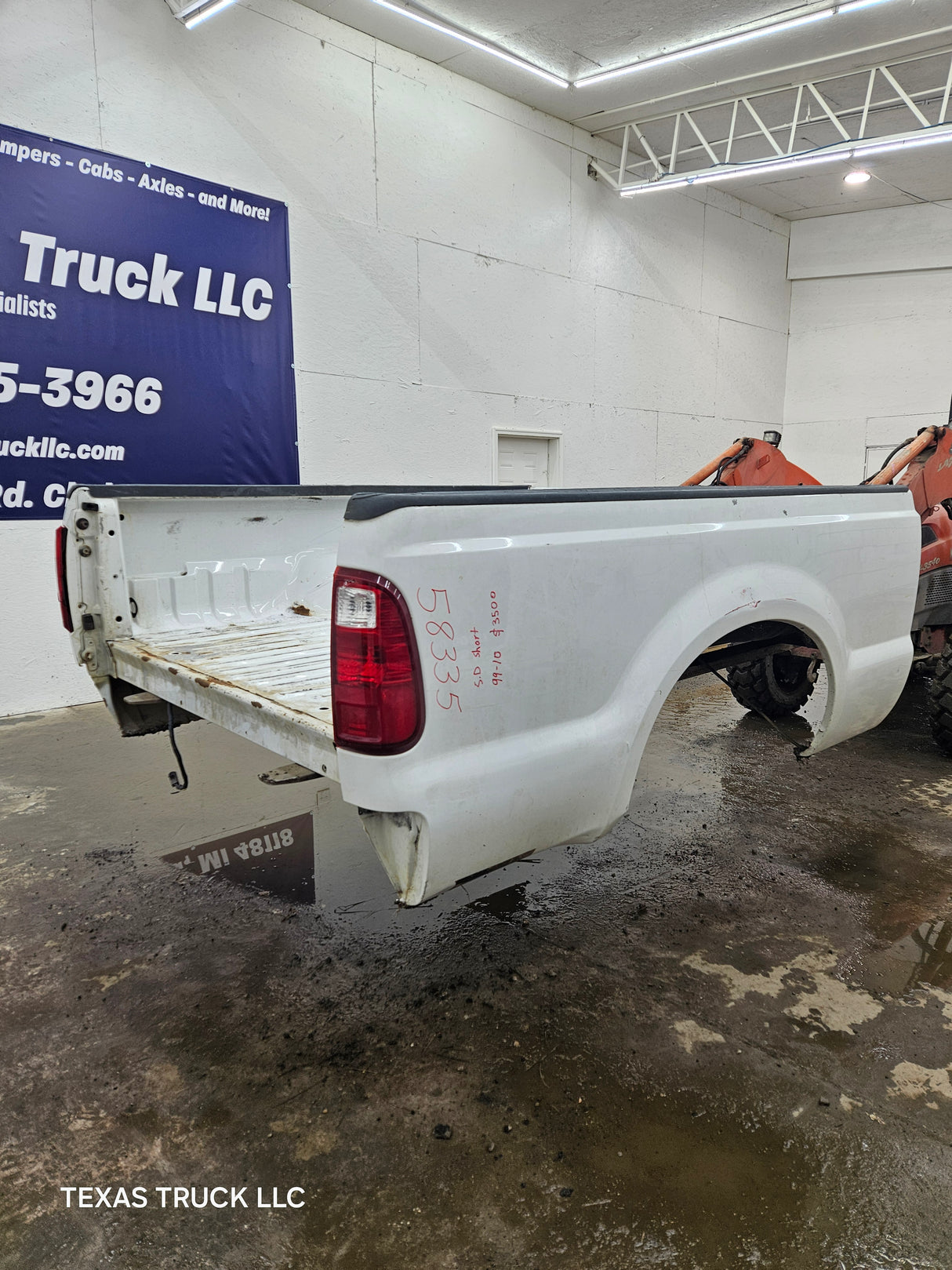 1999-2010 Ford Super Duty F250 F350 6' 9" Short Truck Bed