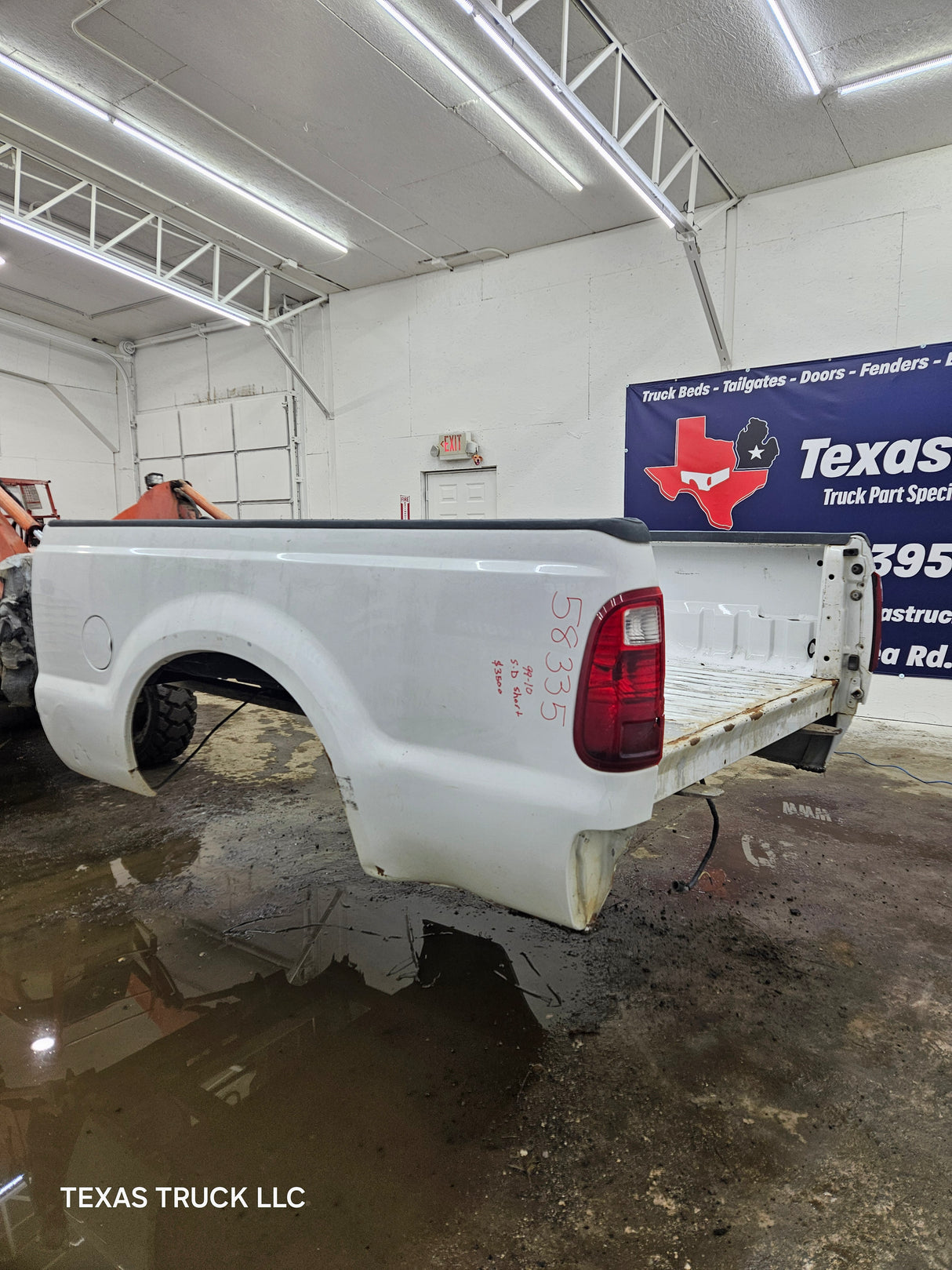 1999-2010 Ford Super Duty F250 F350 6' 9" Short Truck Bed