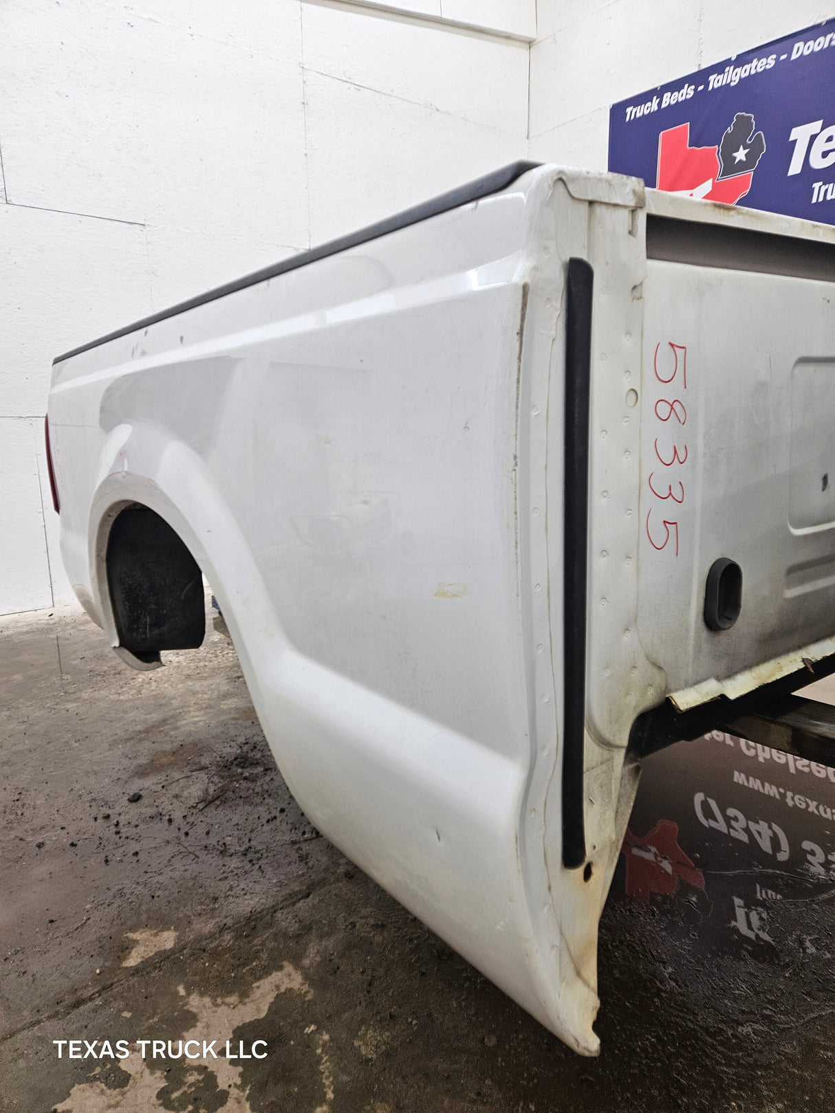 1999-2010 Ford Super Duty F250 F350 6' 9" Short Truck Bed