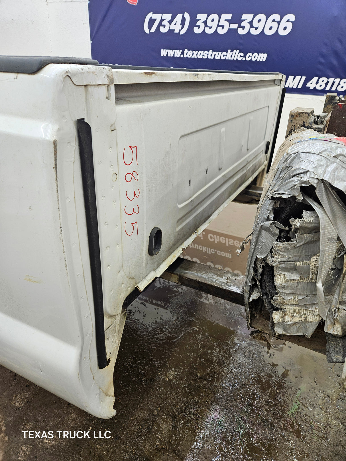 1999-2010 Ford Super Duty F250 F350 6' 9" Short Truck Bed