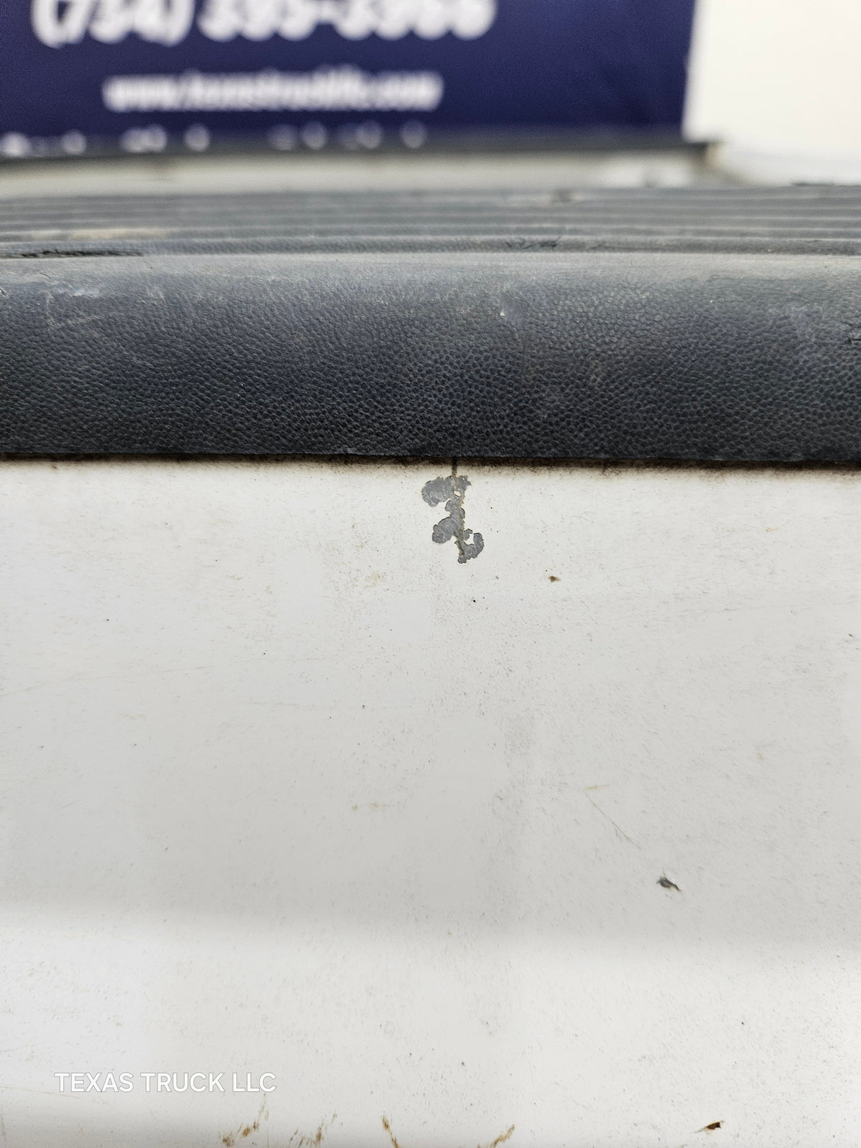 1999-2010 Ford Super Duty F250 F350 6' 9" Short Truck Bed