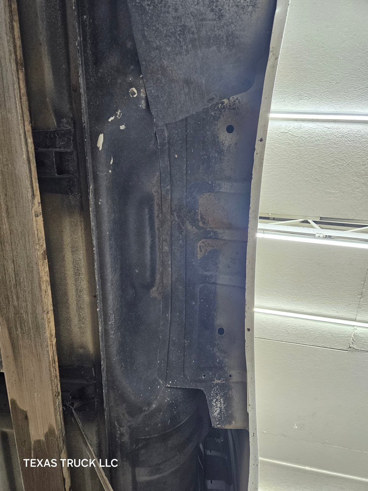 1999-2010 Ford Super Duty F250 F350 6' 9" Short Truck Bed