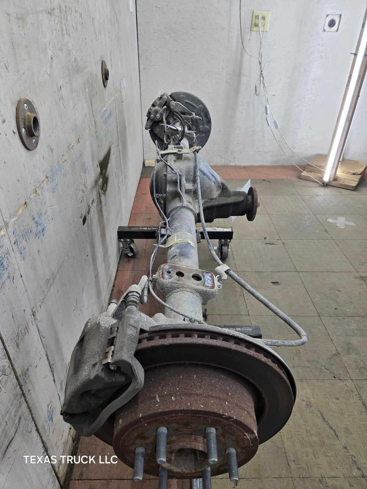 2012-2014 Ford F150 9.75" Rear Axle 3.55 Gear Ratio Limited Slip